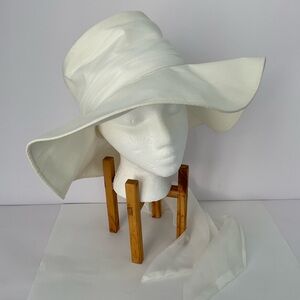 Vintage Happy Cappers White Wide Brim Sun Hat